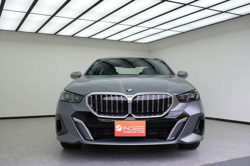 2025 BMW 525Li M Sports