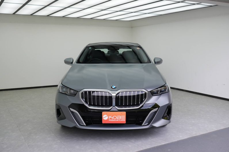 2025 BMW 525Li M Sports