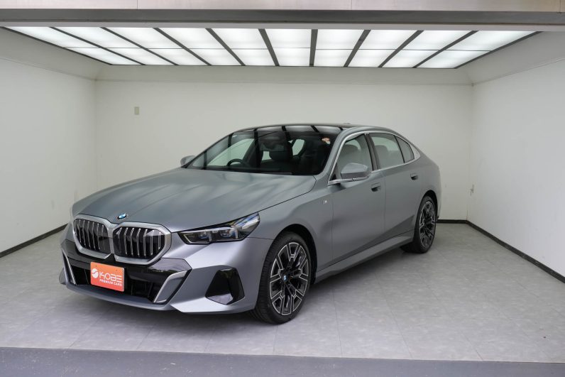 2025 BMW 525Li M Sports
