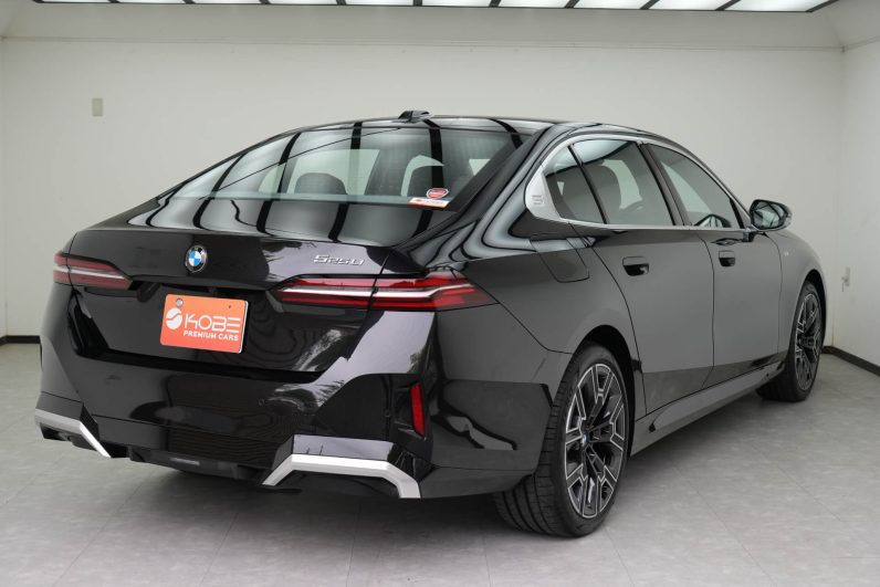 2025 BMW 525Li M Sports