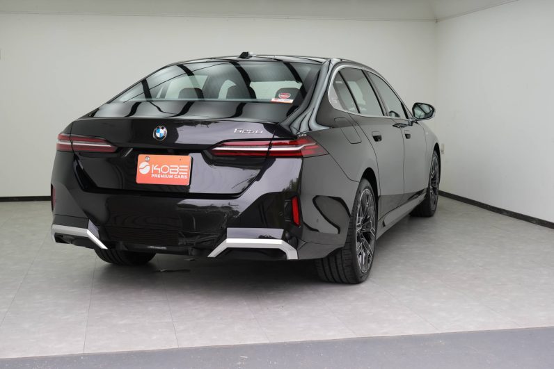 2025 BMW 525Li M Sports