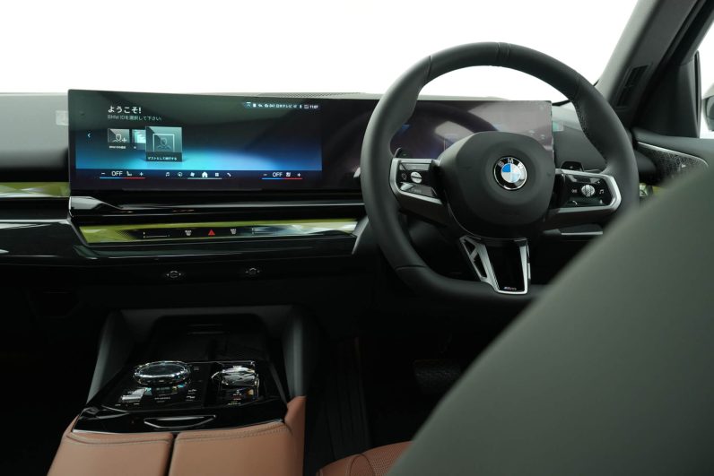2025 BMW 525Li M Sports