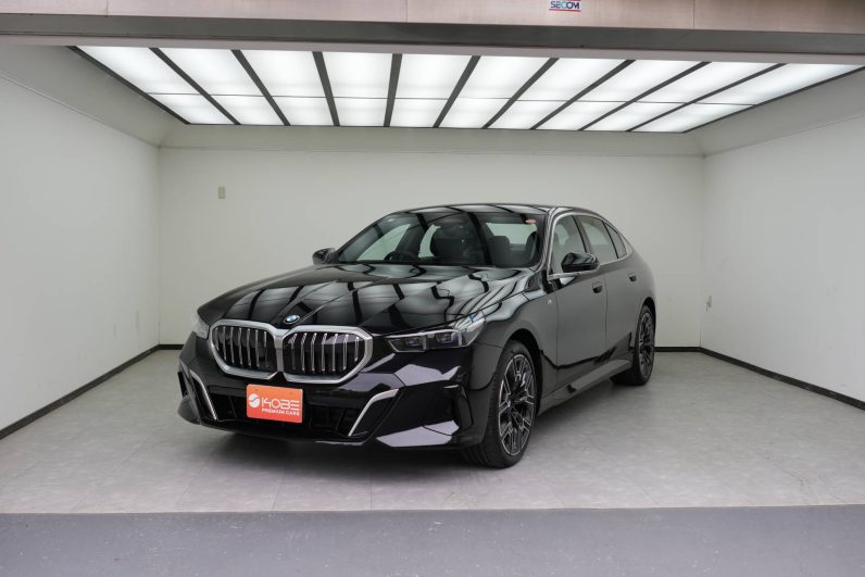 2025 BMW 525Li M Sports