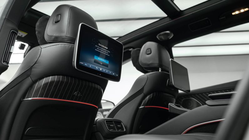 2025 GLS600 Maybach Night Edition (1/12 units)