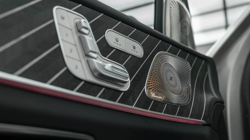 2025 GLS600 Maybach Night Edition (1/12 units)
