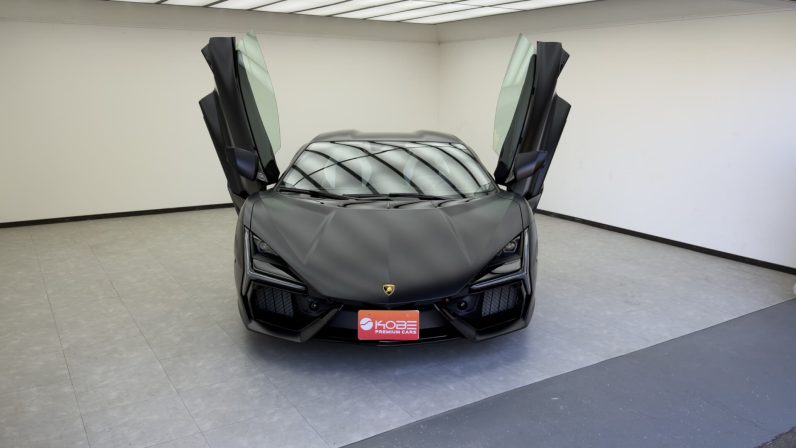 2025 Lamborghini Revuelto