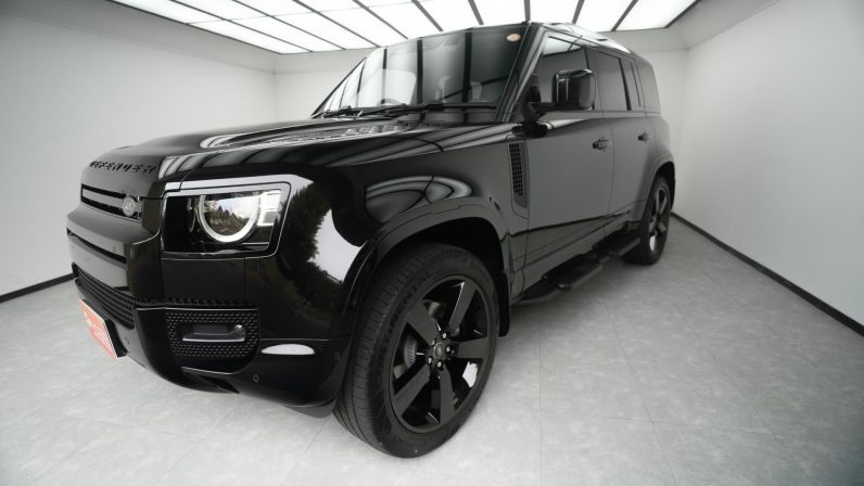 2025 Landrover Defender X-Dynamic P300