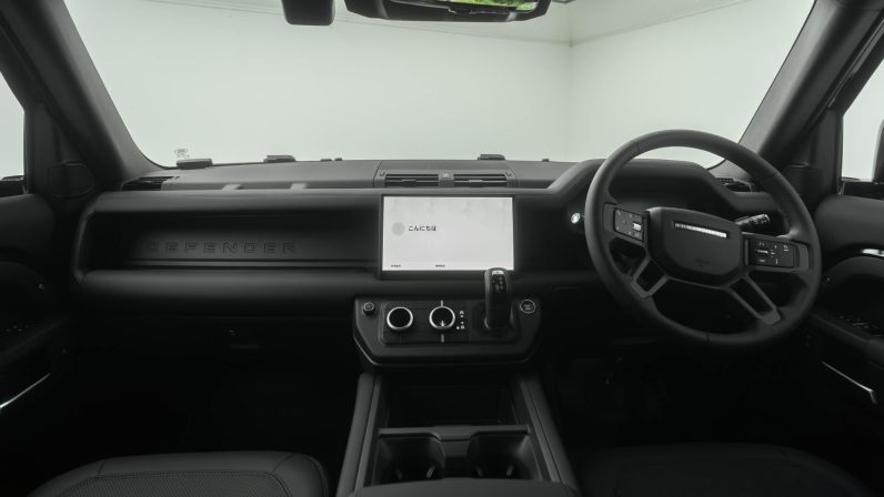 2025 Landrover Defender X-Dynamic P300