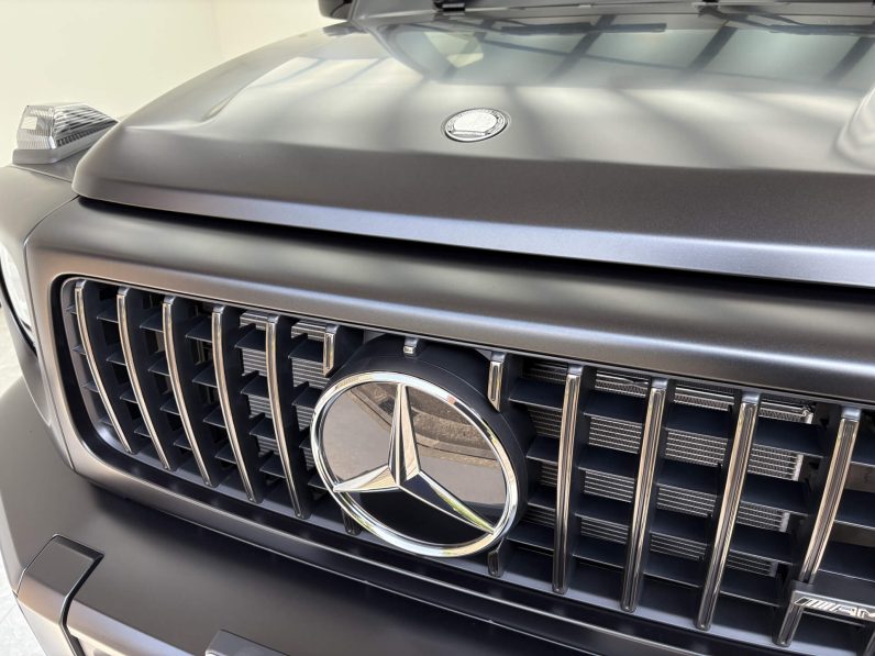2025 Mercedes Benz G63 (Magno Black)
