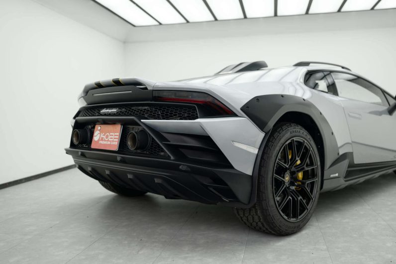 2024 Hurracan Sterrato