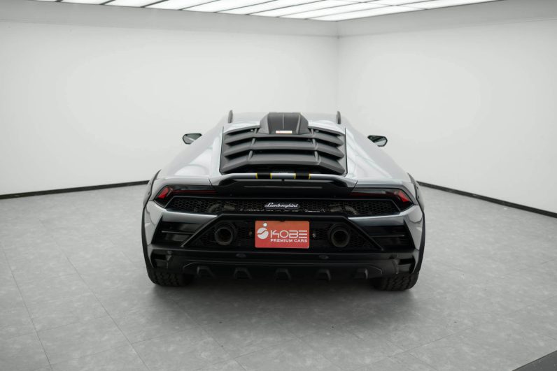 2024 Hurracan Sterrato