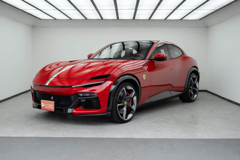 2026 Ferrari Purosangue