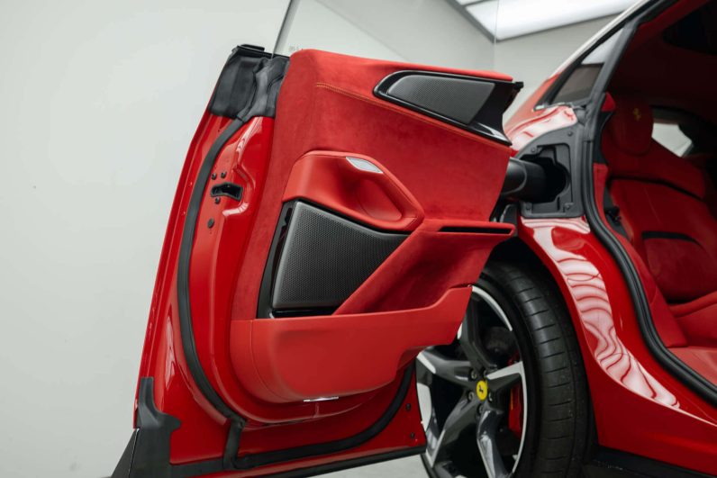 2026 Ferrari Purosangue