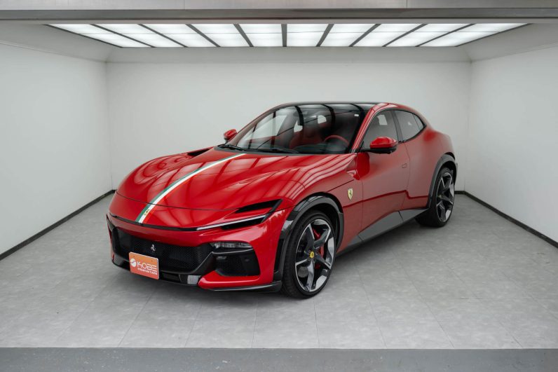 2026 Ferrari Purosangue
