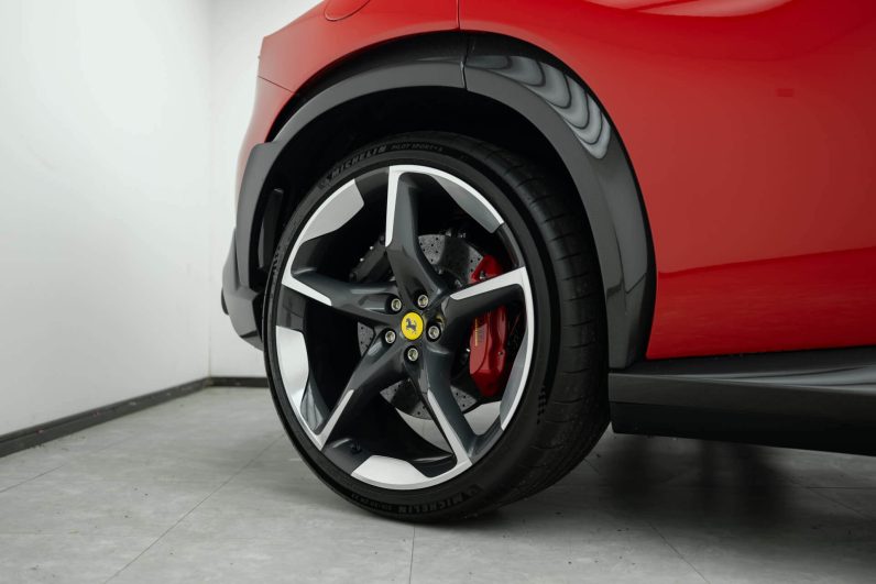 2026 Ferrari Purosangue