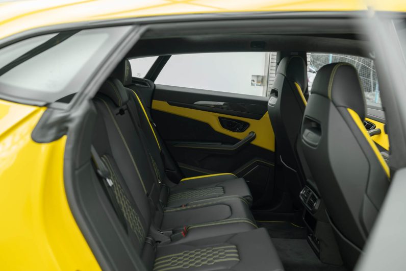 2026 Lamborghni Urus SE