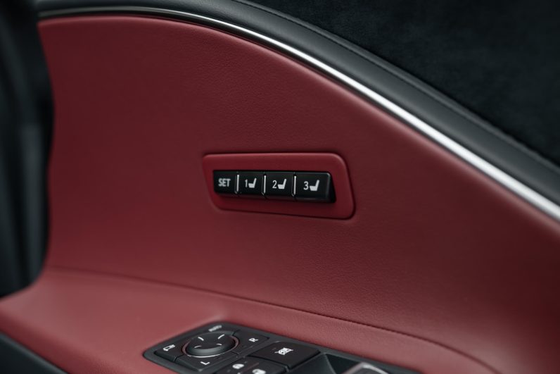 2025 Lexus LC500