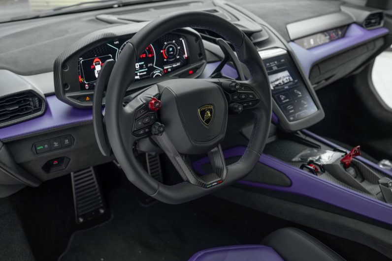2026 Lamborghini Revuelto