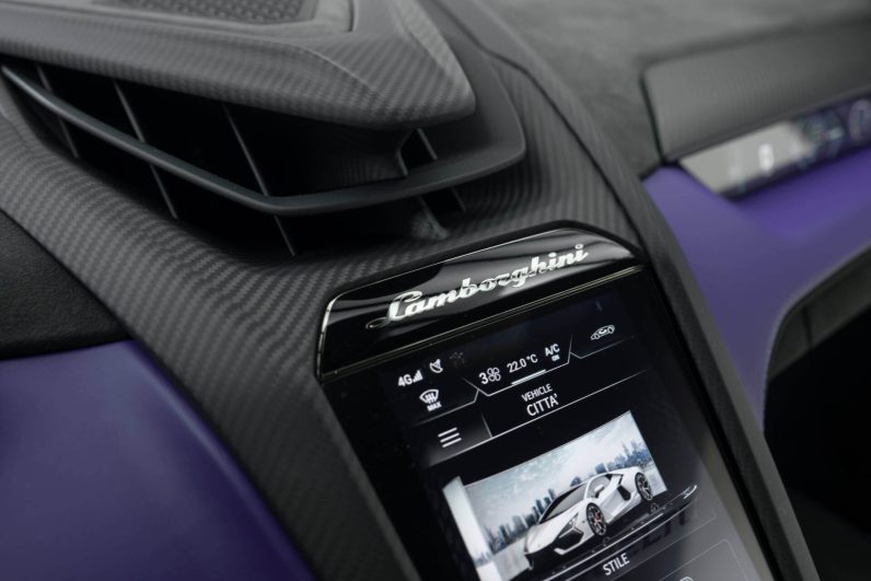 2026 Lamborghini Revuelto