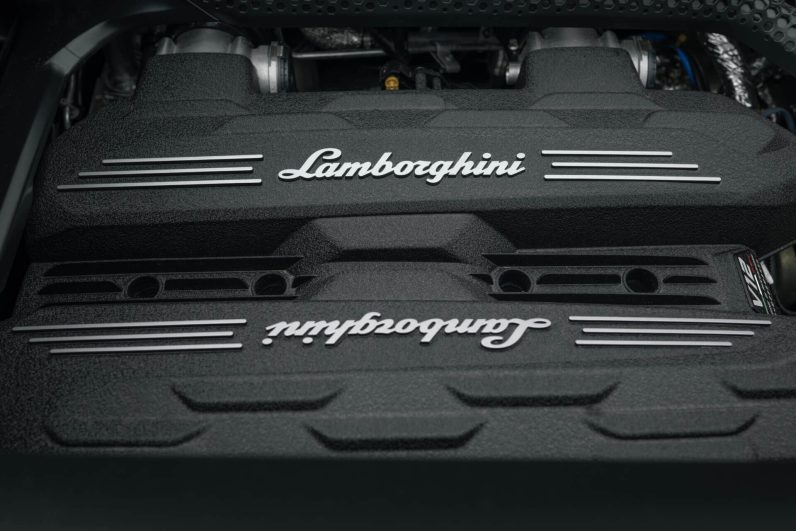 2026 Lamborghini Revuelto
