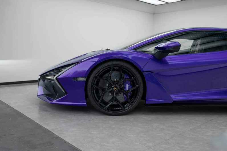 2026 Lamborghini Revuelto