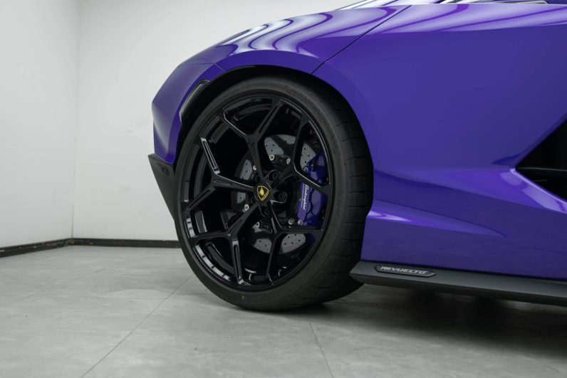 2026 Lamborghini Revuelto