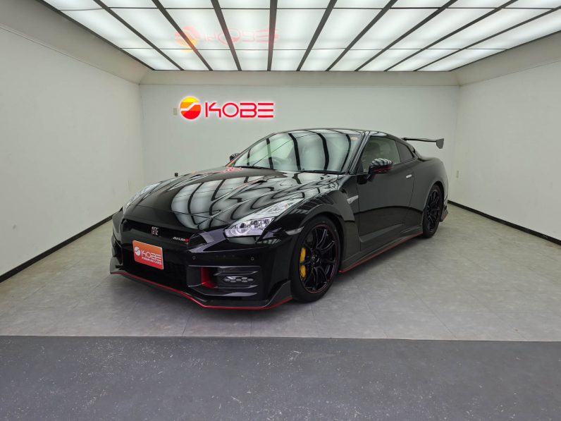R35 GTR Nismo Special Edition (Gold VIN)