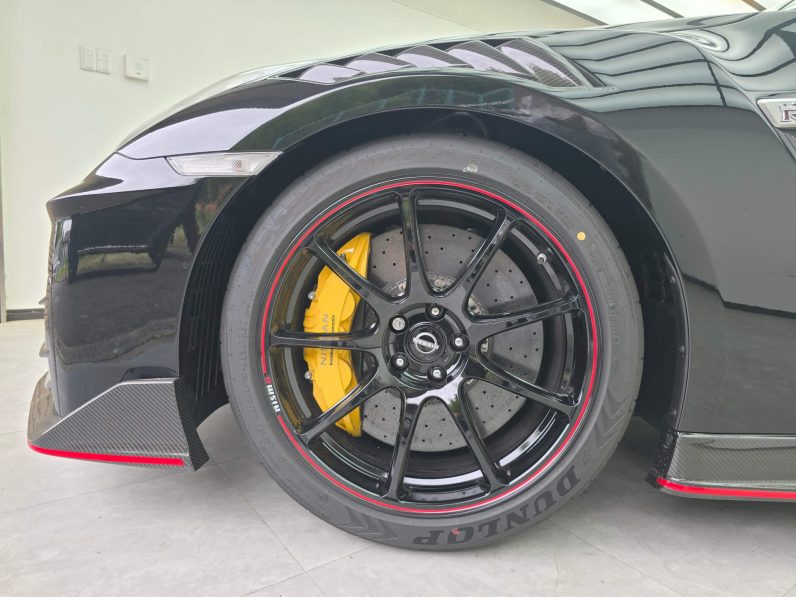 R35 GTR Nismo Special Edition (Gold VIN)
