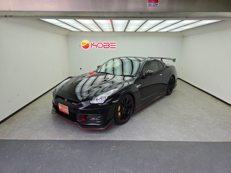 R35 GTR Nismo Special Edition (Gold VIN)