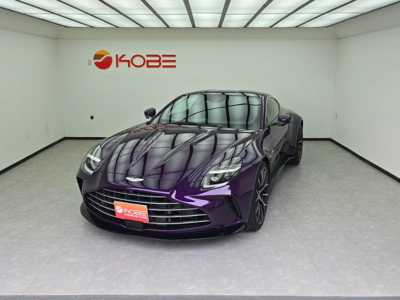Aston Martin New Vantage Coupe RHD