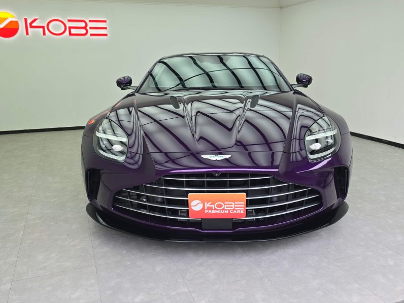 Aston Martin New Vantage Coupe RHD