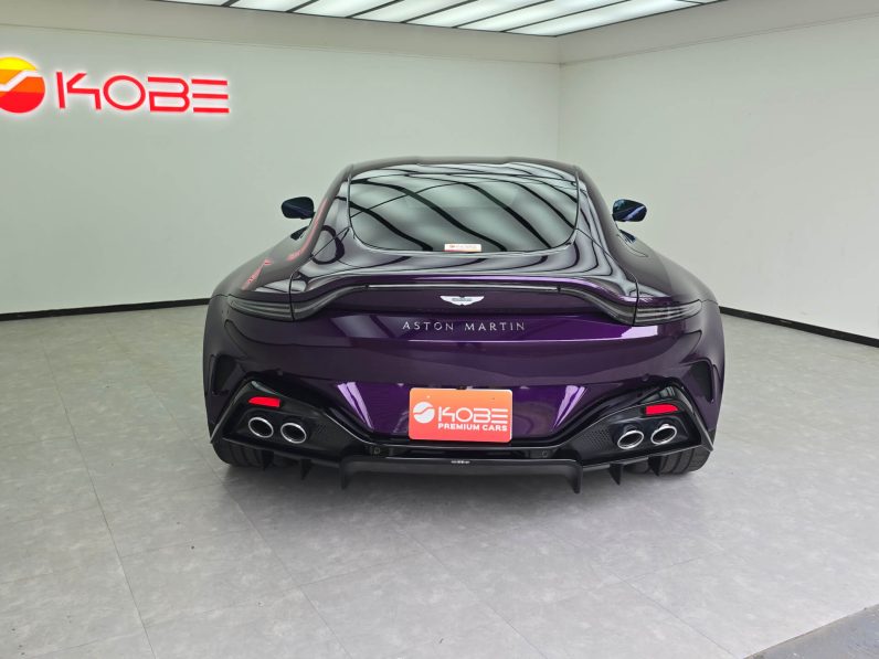 Aston Martin New Vantage Coupe RHD