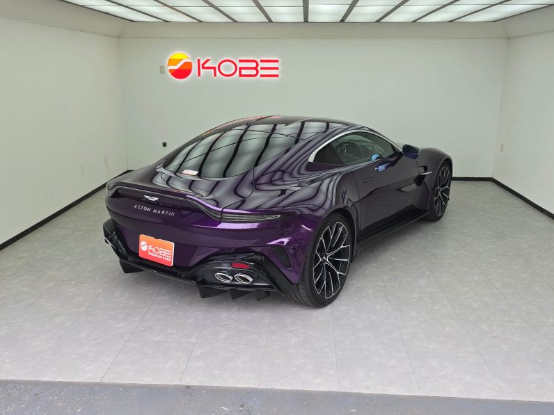 Aston Martin New Vantage Coupe RHD