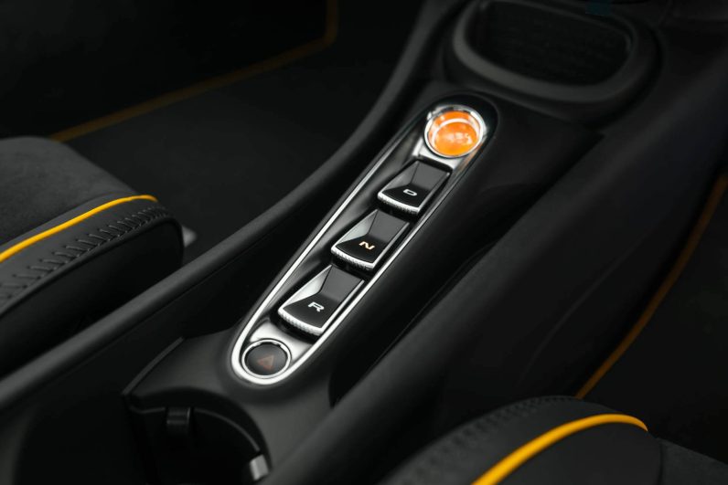 Mclaren Artura Spider