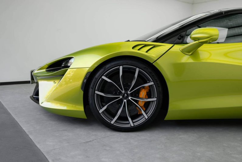 Mclaren Artura Spider
