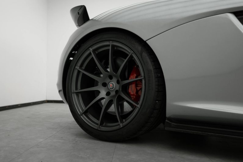 Mclaren P1