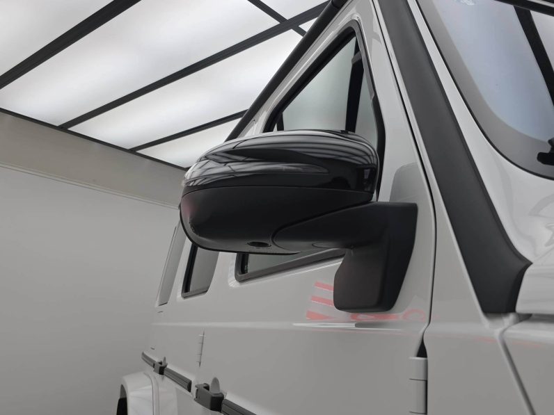 Mercedes Benz G63